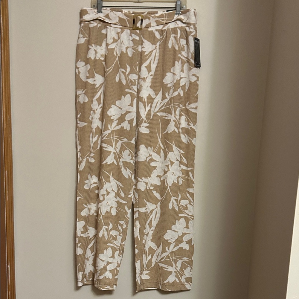 SoHo apparel polyester tan/white wide leg pull on pants size 1X new with tags